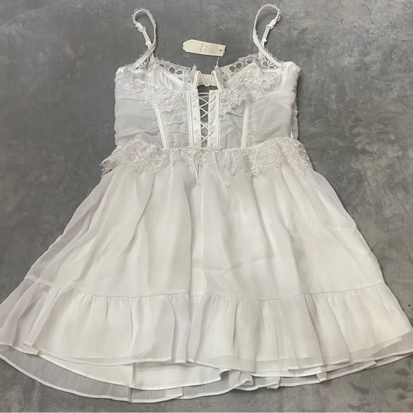 New! For love and lemons farmhouse dress white lace nwt 10907 - Picture 6 of 13